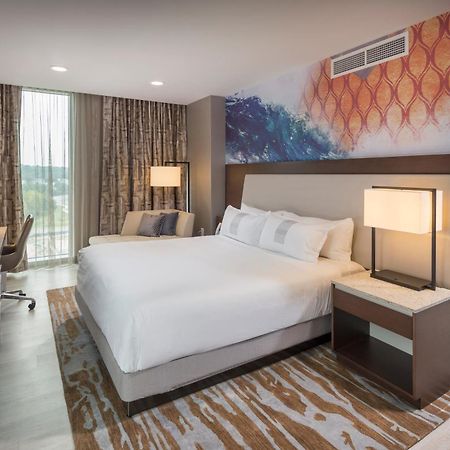 The Summit Hotel Синсинати Екстериор снимка