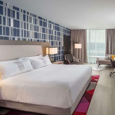 The Summit Hotel Синсинати Екстериор снимка